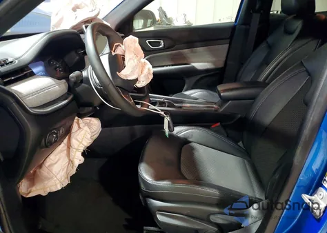 2024 Jeep Compass Latitude z USA, uszkodzony, nr VIN 3C4NJDBN5RT154478